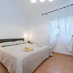 Semesterbostad Beachside House Manuela *