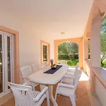 Semesterbostad Beachside House Manuela