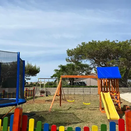 Beachside House Manuela 펜션