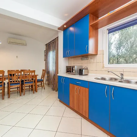 Beachside House Manuela