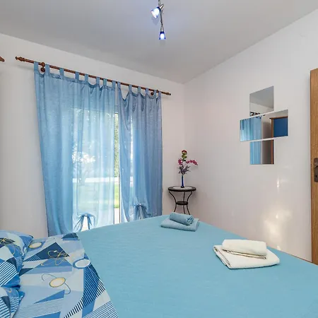 Beachside House Manuela