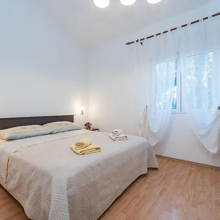 펜션 Beachside House Manuela *