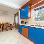 Beachside House Manuela