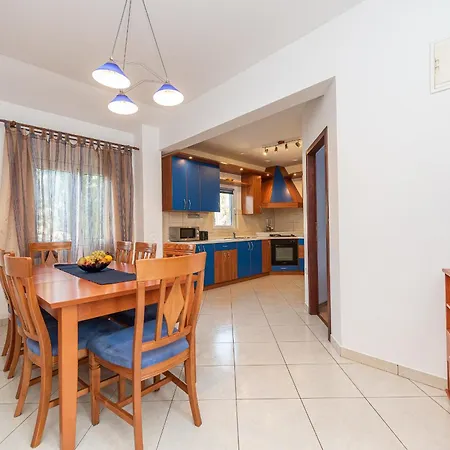 Beachside House Manuela