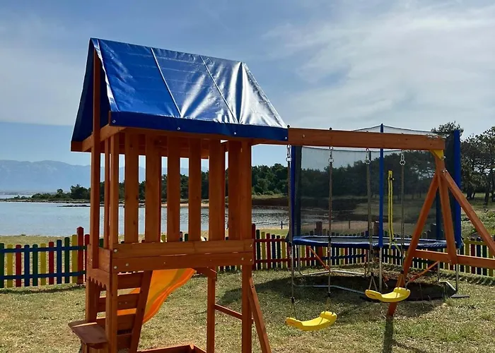 Beachside House Manuela *